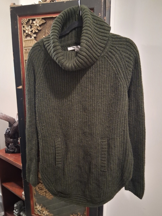 Max Studio Sweaters - Max Studio Olive Green Ribbed Turtleneck Sweater